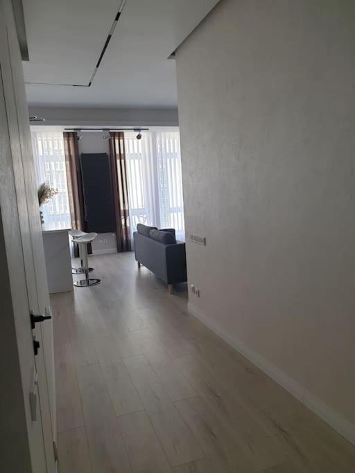 Lovely 1-Bedroom Rental Unit In Downtown Dushanbe Esterno foto
