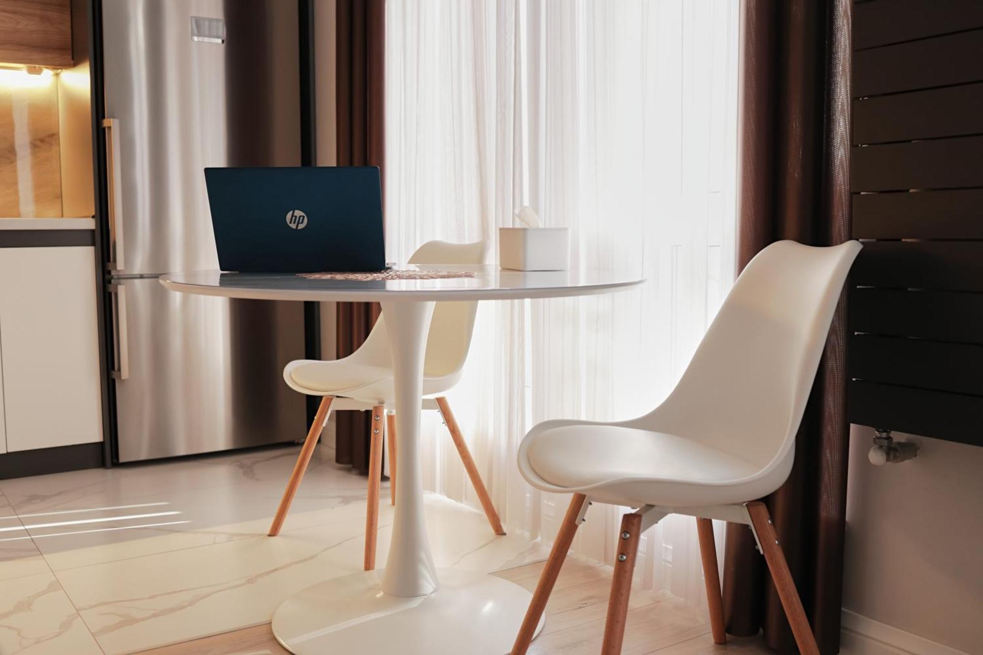 Lovely 1-Bedroom Rental Unit In Downtown Dushanbe Esterno foto