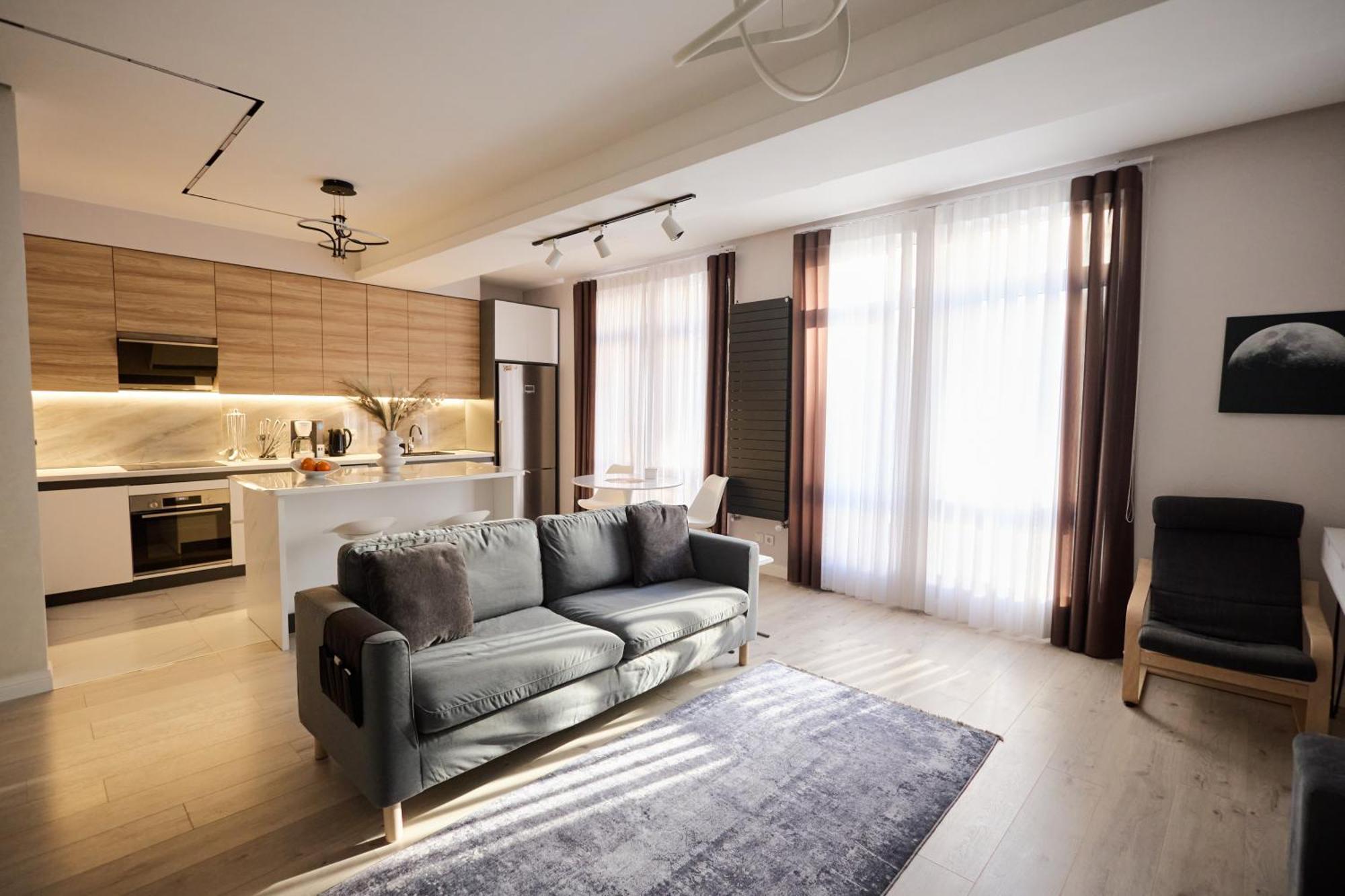 Lovely 1-Bedroom Rental Unit In Downtown Dushanbe Esterno foto